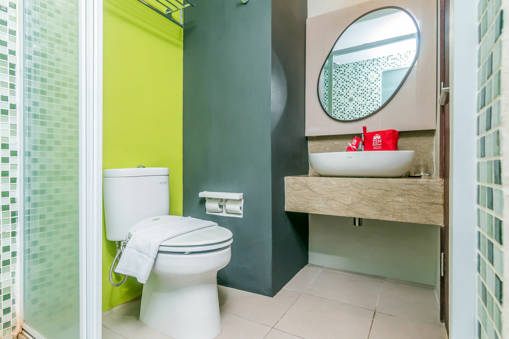 Zen Rooms Legian Werkudara Seminyak  Luaran gambar